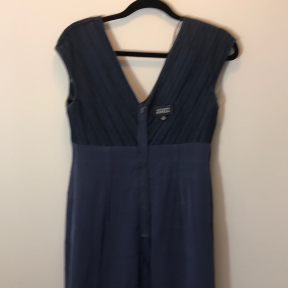 Adrianna Papell Gray V-Neck Dress Size 10 - Picture 6 of 9